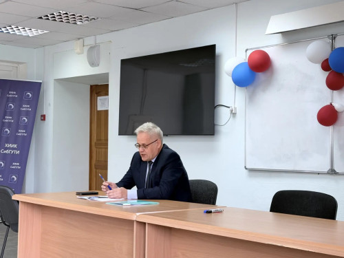 В ХИИК СибГУТИ прошла встреча по вопросам контракта в сфере БПЛА В ХИИК СибГУТИ прошла встреча по вопросам контракта в сфере БПЛА