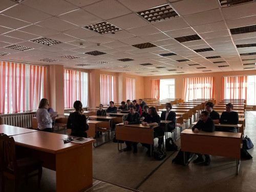 Студентам рассказали о переходе программы «Пушкинская карта» на платформу ВТБ Студентам рассказали о переходе программы «Пушкинская карта» на платформу ВТБ